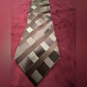 Saxony collection, men’s brown tie, handmade, 100% silk